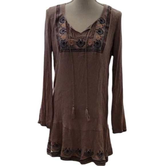 Flying Tomato Bohemian Embroidered Tunic Dress - Picture 1 of 5